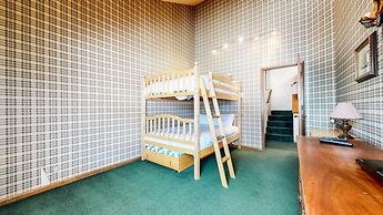 Sierra Megeve 8 Cozy Yet Spacious Condo, Just A Short Walk To Canyon L