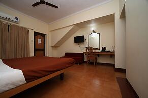 Gujarat Bhavan Hotel