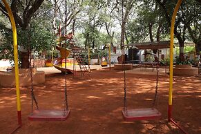 Gujarat Bhavan Hotel