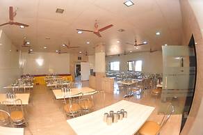 Gujarat Bhavan Hotel