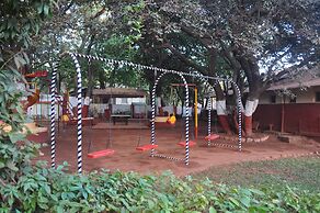 Gujarat Bhavan Hotel