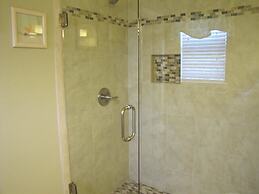 Windancer Cottages by Crystal Waters