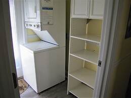 Windancer Cottages by Crystal Waters