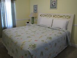 Windancer Cottages by Crystal Waters