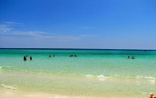 Windancer Cottages by Crystal Waters