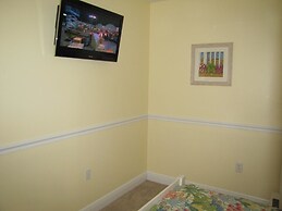 Windancer Cottages by Crystal Waters