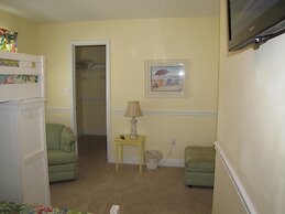 Windancer Cottages by Crystal Waters