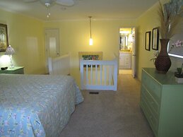 Windancer Cottages by Crystal Waters