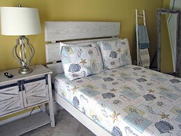 Windancer Cottages by Crystal Waters