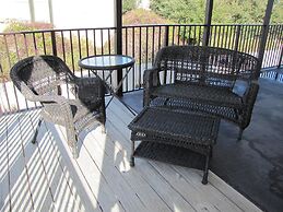 Windancer Cottages by Crystal Waters