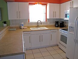 Windancer Cottages by Crystal Waters