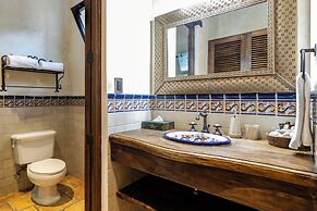 Casa Faustina Boutique Hotel