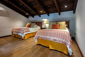 Casa Faustina Boutique Hotel