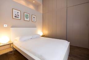 Emperors Gate Residence by Allô Housing