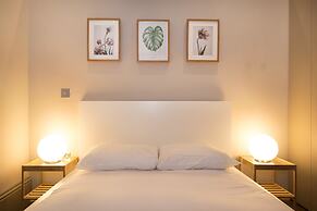 Emperors Gate Residence by Allô Housing