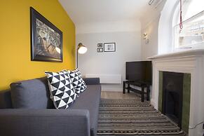 Emperors Gate Residence by Allô Housing