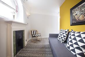 Emperors Gate Residence by Allô Housing