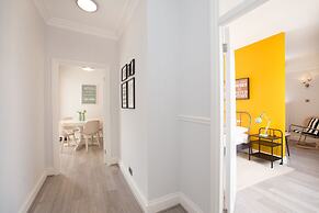 Emperors Gate Residence by Allô Housing