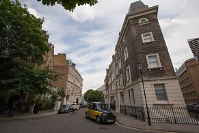 Emperors Gate Residence by Allô Housing