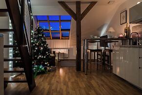 Louren Apartments