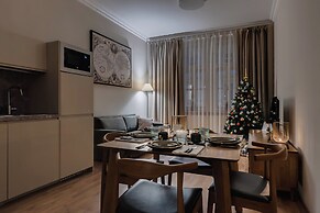 Louren Apartments