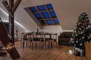 Louren Apartments