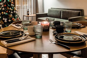 Louren Apartments