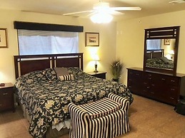 5 O'Clock Somewhere! WWH302 Apartment 2 New