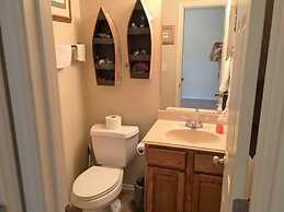 5 O'Clock Somewhere! WWH302 Apartment 2 New