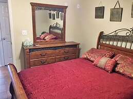 5 O'Clock Somewhere! WWH302 Apartment 2 New