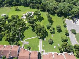 Good Times & Tan Lines WWi201 Apartment 2 New