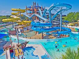 Good Times & Tan Lines WWi201 Apartment 2 New