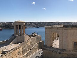 Valletta Luxury Harbour View