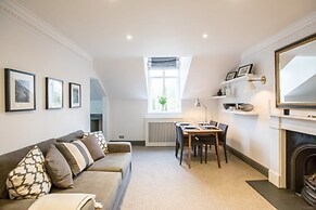 Eson2 - Bolton Gardens Lodge