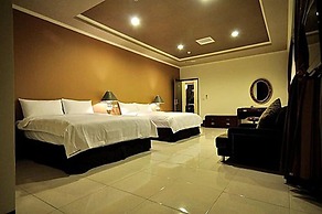 The Colors Under The Sea