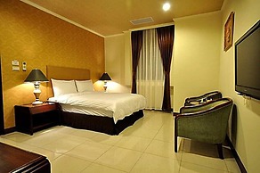 The Colors Under The Sea