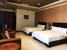 The Colors Under The Sea