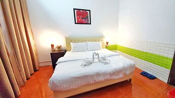 Green Box Hotel - Hostel