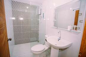 Green Box Hotel - Hostel