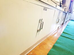 Green Box Hotel - Hostel