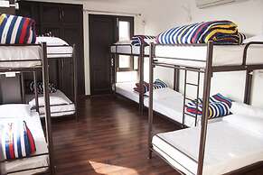 Madpackers Delhi - Hostel