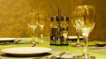 City Park Hotel Apartments