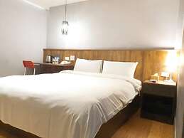 Artch Inn