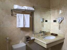 Phoenix 3 International Hotel