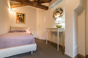 Saint Mark's Basilica in 200 meters