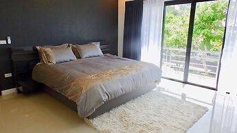 3 Bedroom Private Pool Villa Flora