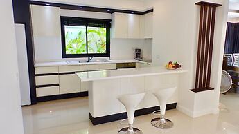 3 Bedroom Private Pool Villa Flora