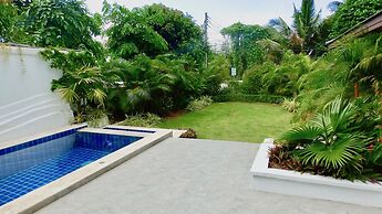 3 Bedroom Private Pool Villa Flora