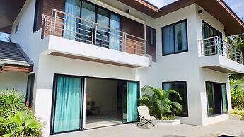 3 Bedroom Private Pool Villa Flora