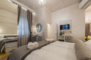 Zara Palace - Design Rooms